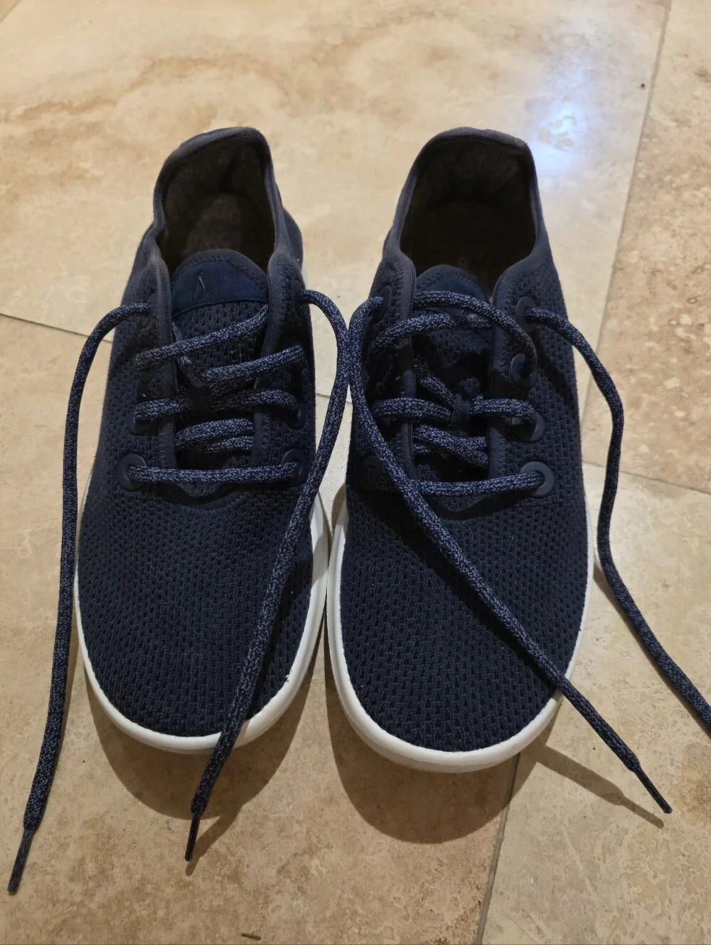 Women's Navy Blue AllBirds Tree Runner Size 9 Good Used Condition